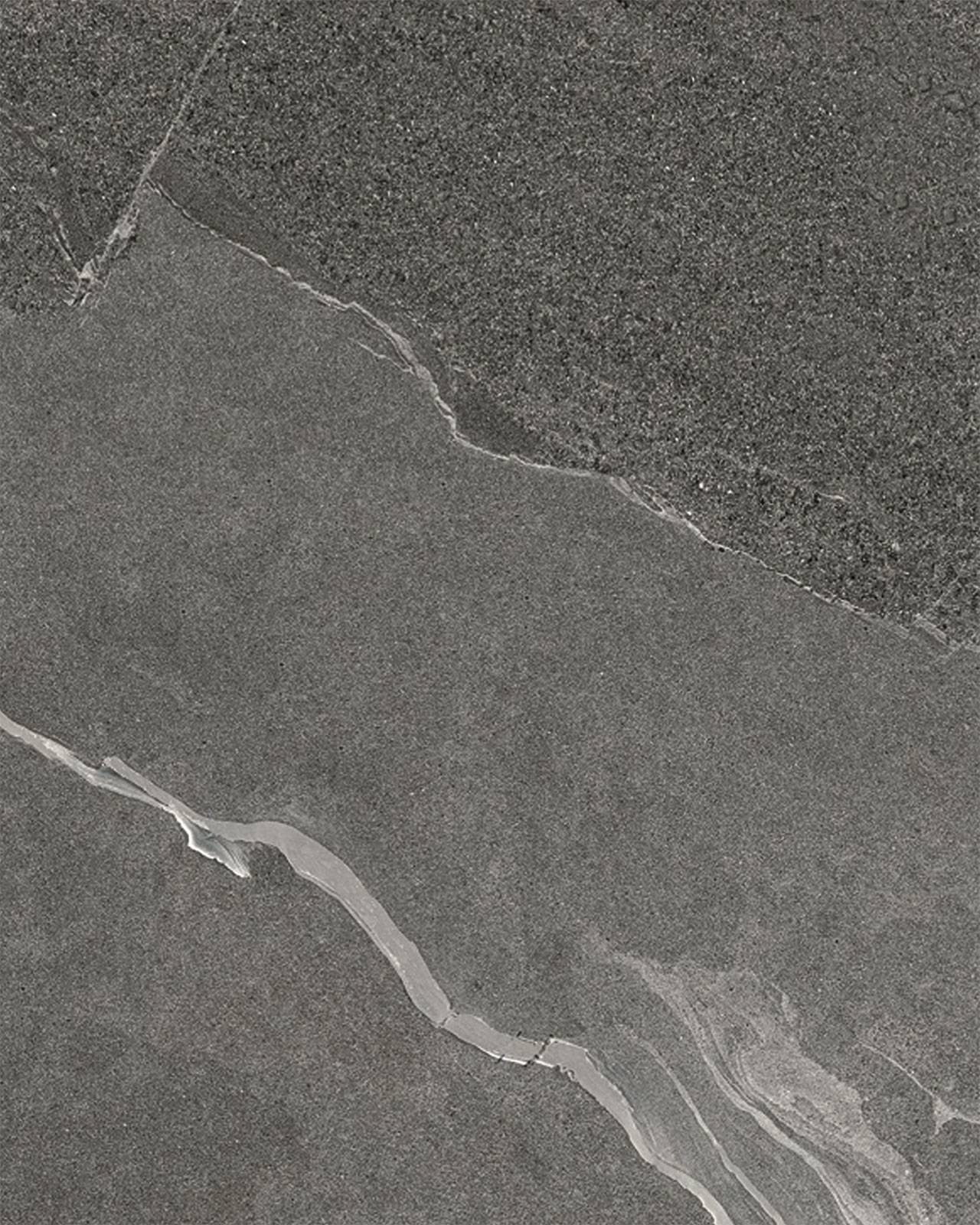 Керамогранит persepolis tile barbod black matt 71180 черный 60x60